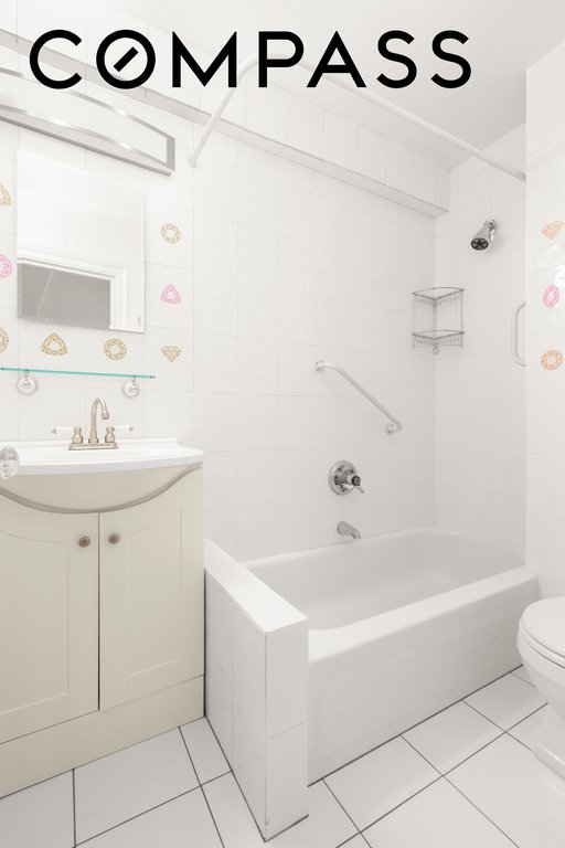 227 East 57th Street, Unit 3DEF photo 9