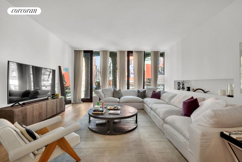 325 West Broadway, Unit 2A photo 5