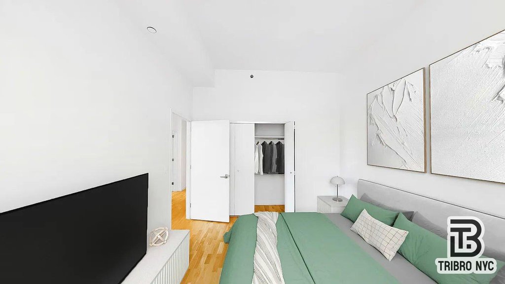1500 Lexington Avenue, Unit 6 photo 4