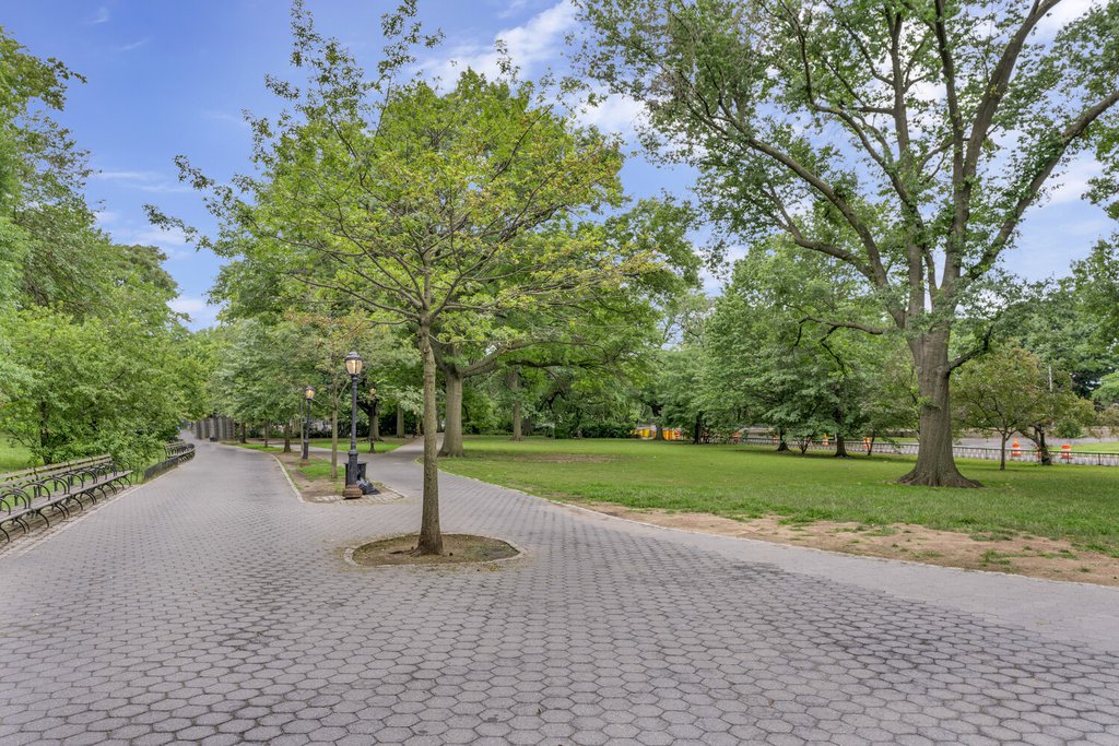 60 Riverside Drive, Unit 3H photo 14