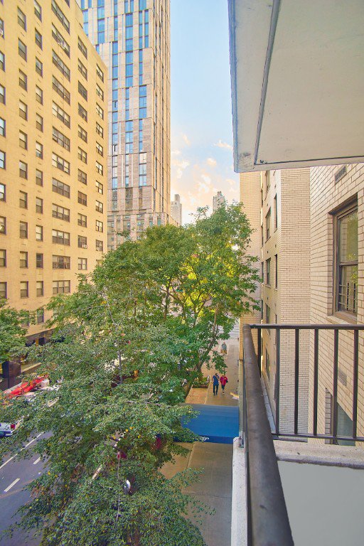 401 East 89th Street, Unit 4N photo 12