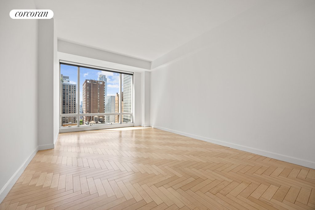 1 Central Park West, Unit 25E photo 8