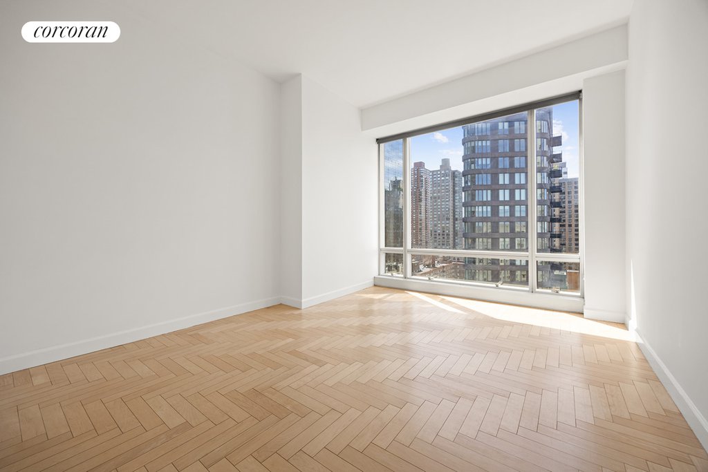 1 Central Park West, Unit 25E photo 11