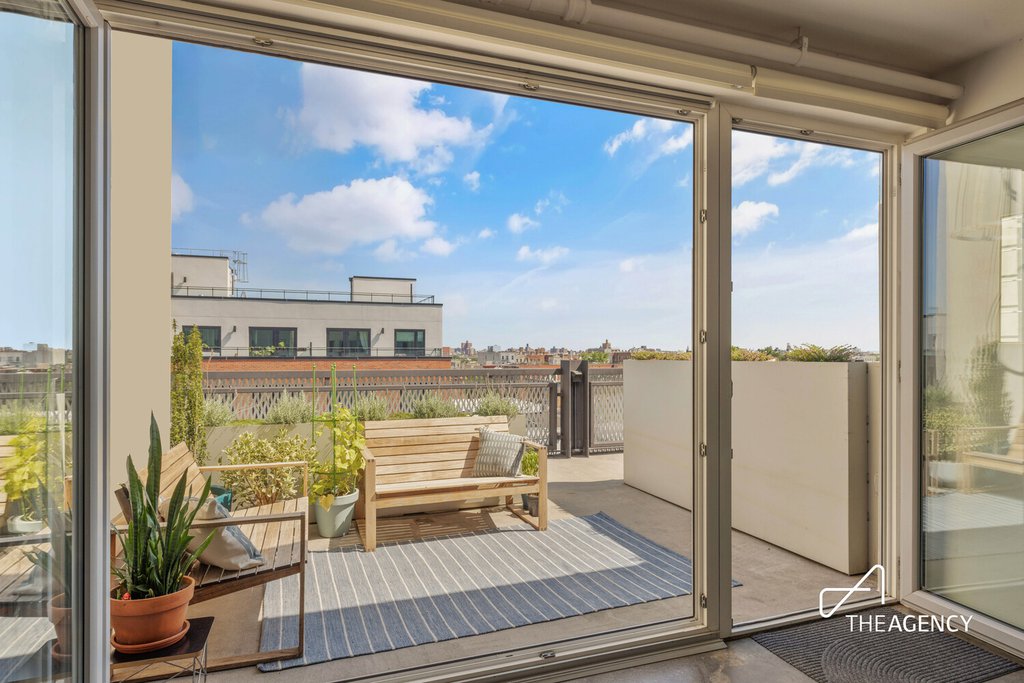 834 Sterling Place, Unit PH3 photo 3