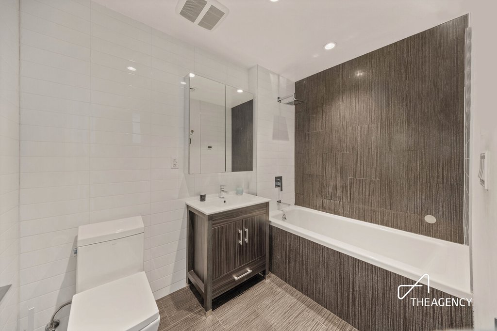 834 Sterling Place, Unit PH3 photo 9