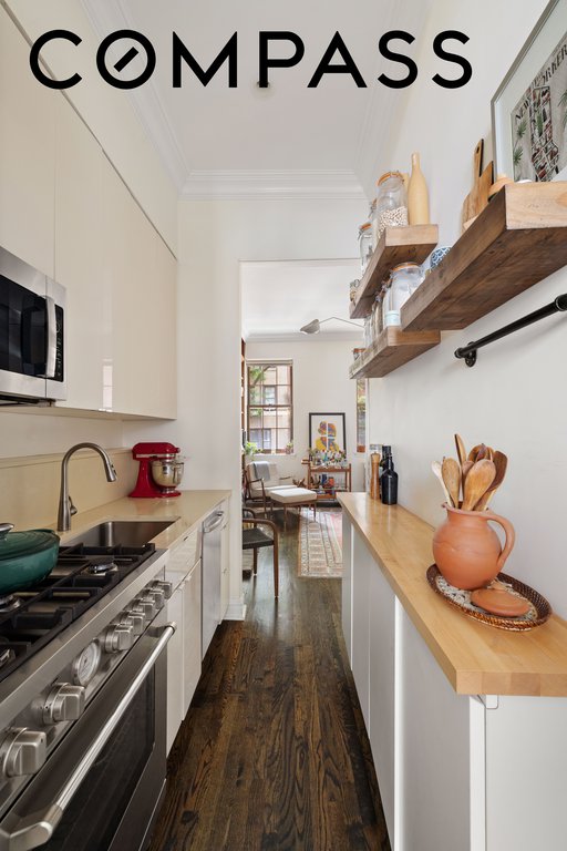 349 West 21st Street, Unit B photo 2
