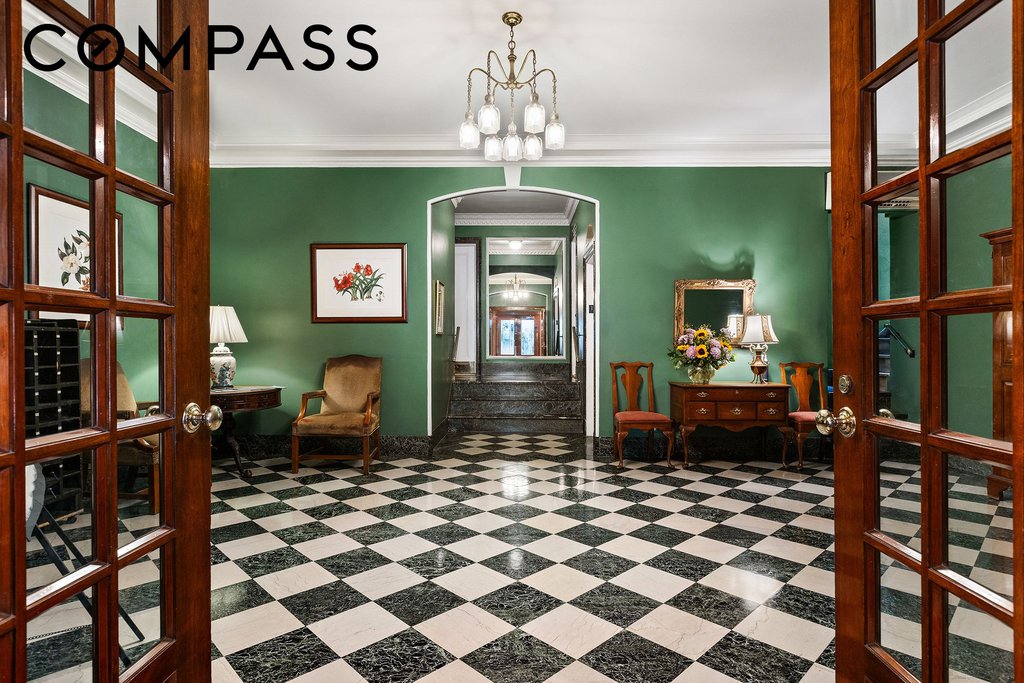 179 East 79th Street, Unit 11C photo 8