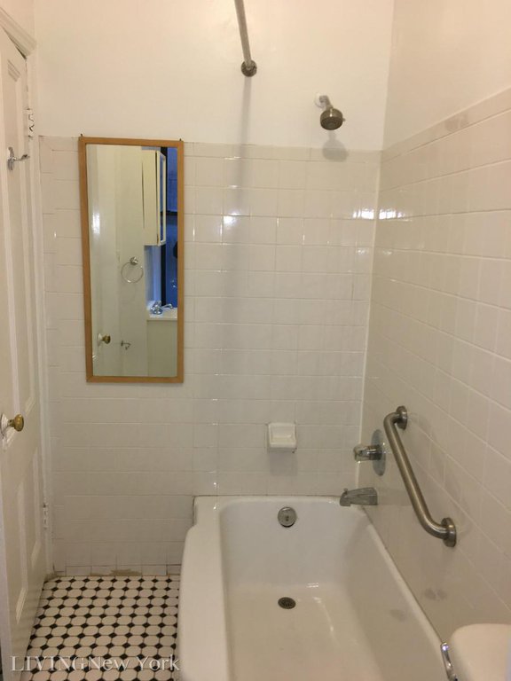 248 East 90th Street, Unit 3C photo 5
