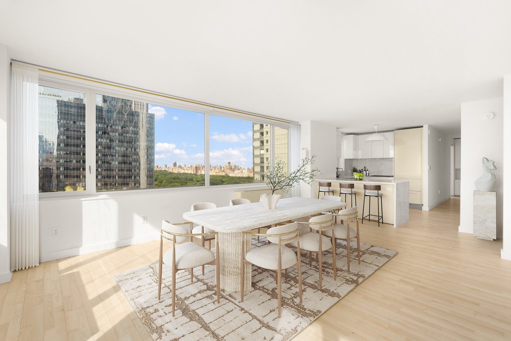 322 West 57th Street, Unit 33H photo 2