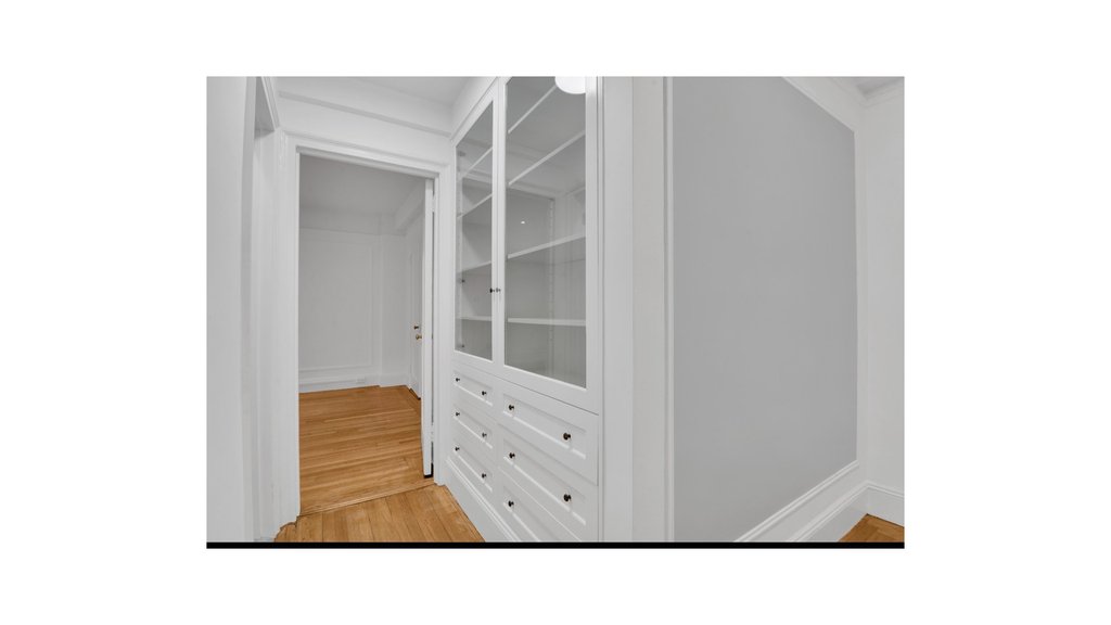 162 West 56th Street, Unit 1105 photo 10
