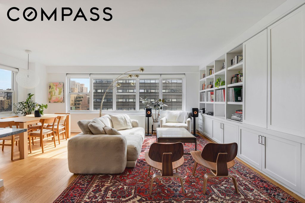 69 Fifth Avenue, Unit 14J photo 3