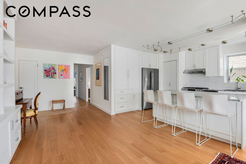 69 Fifth Avenue, Unit 14J photo 5