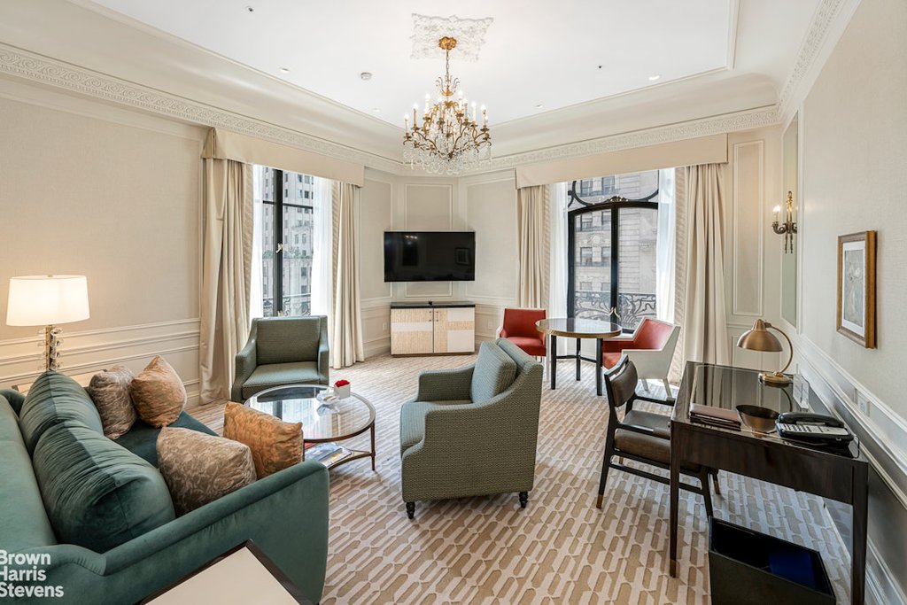 2 East 55th Street, Unit 901