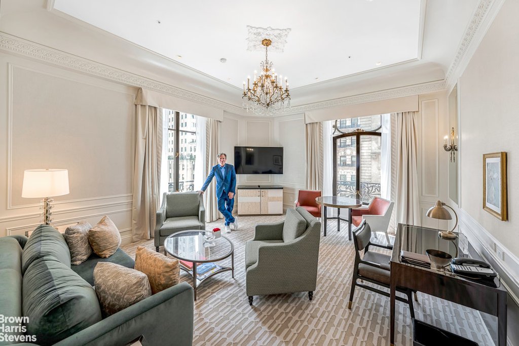 2 East 55th Street, Unit 901 photo 7
