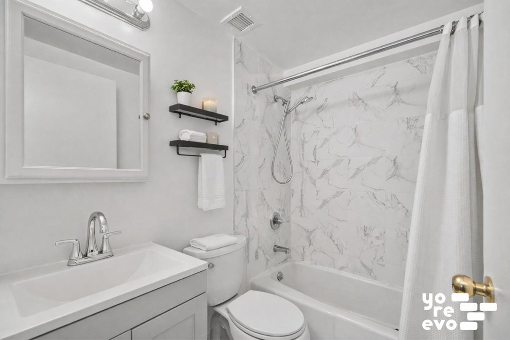 127 East 30th Street, Unit 1B photo 6