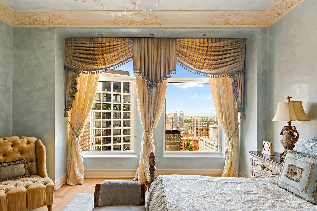15 Central Park West, Unit 31B photo 12