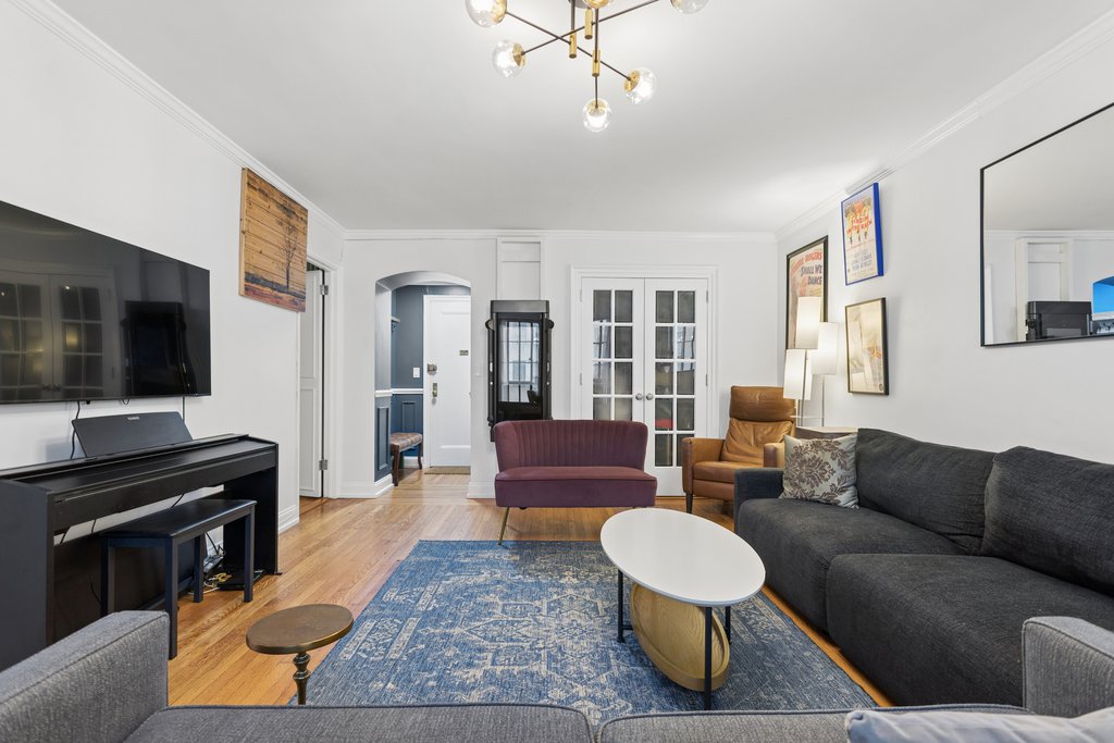 333 West 56th Street, Unit 9L photo 3