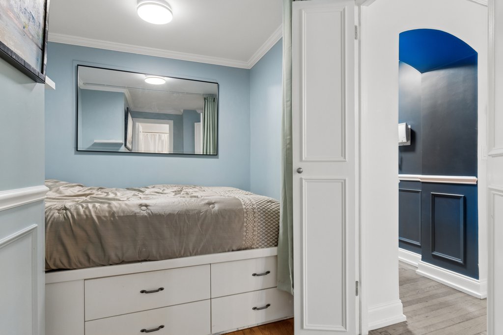333 West 56th Street, Unit 9L photo 6
