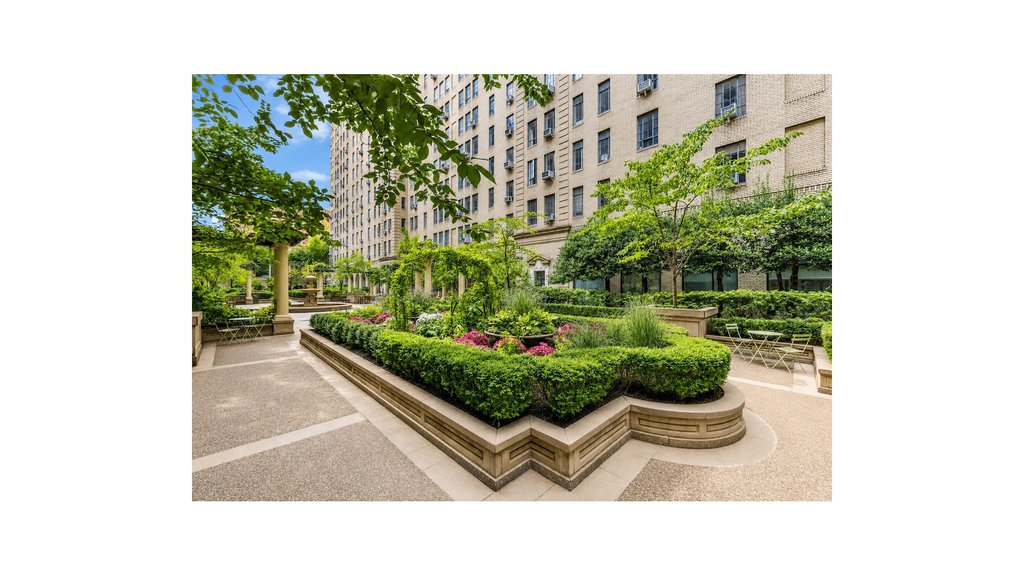 333 West 56th Street, Unit 9L photo 14