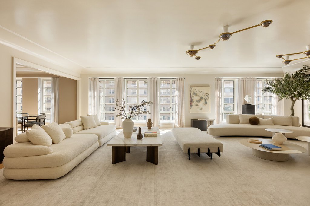 16 Fifth Avenue, Unit 7 photo 6