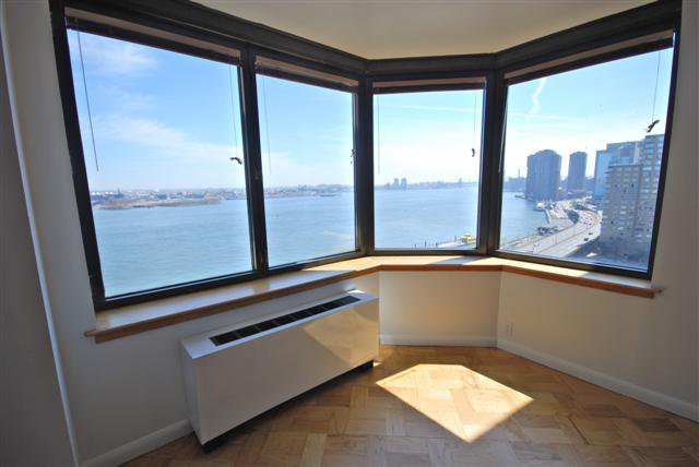 415 East 37th Street, Unit 15D