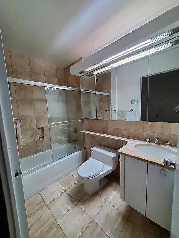 415 East 37th Street, Unit 15D photo 5