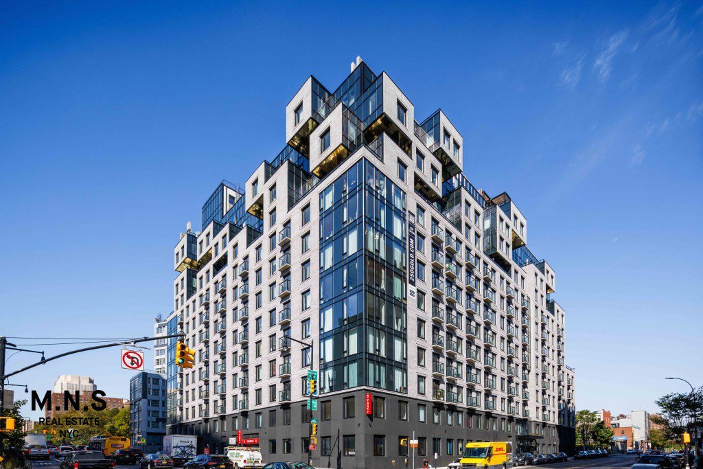 260 Gold Street, Unit 104 photo 9