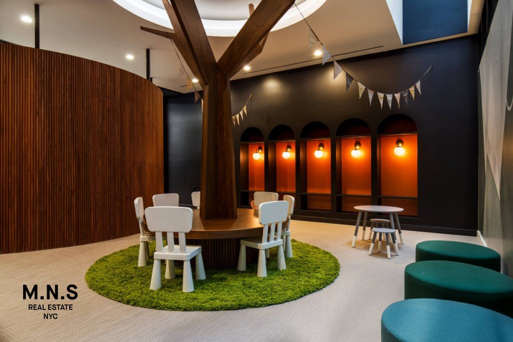 260 Gold Street, Unit 104 photo 10