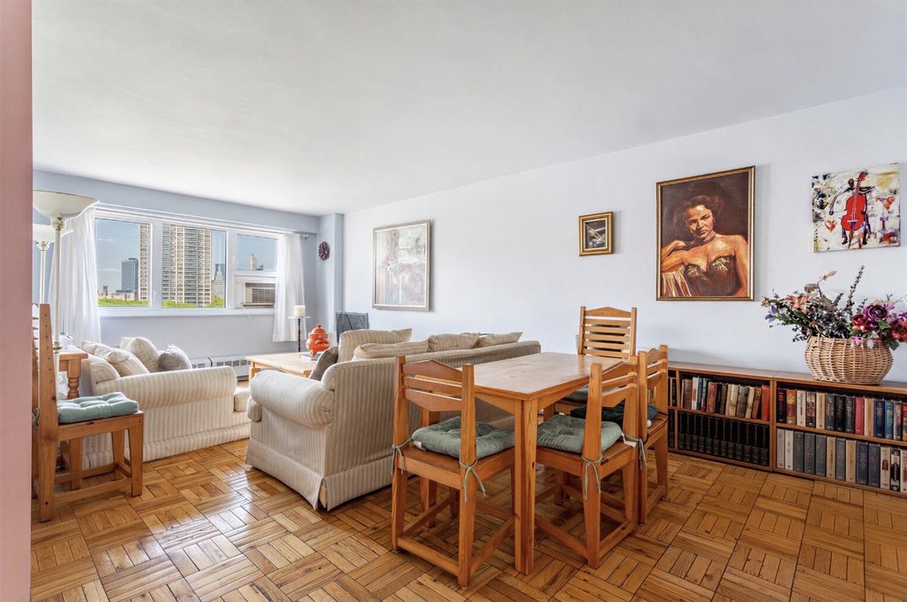 215 Adams Street, Unit 11A photo 16
