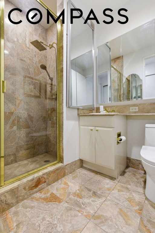 845 United Nations Plaza, Unit 6A photo 18