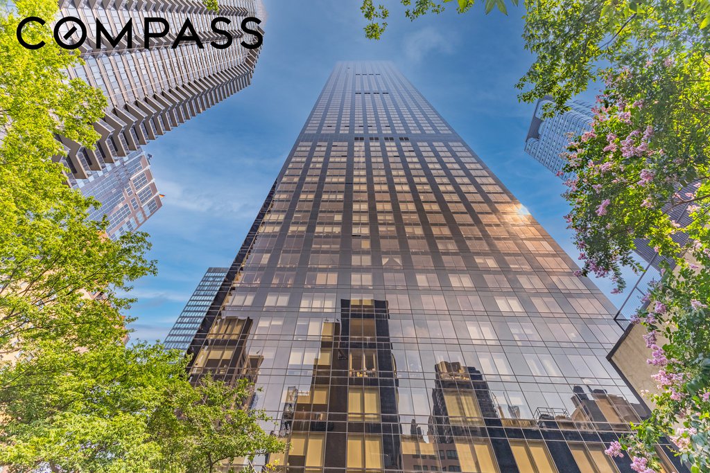 845 United Nations Plaza, Unit 6A photo 38