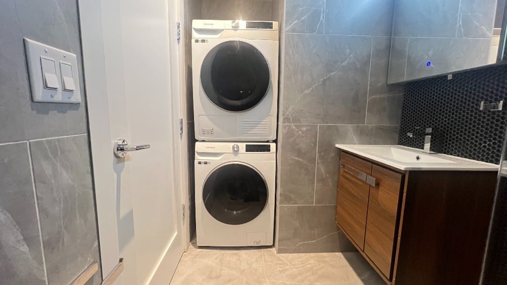 356 West 48th Street, Unit 2A photo 19