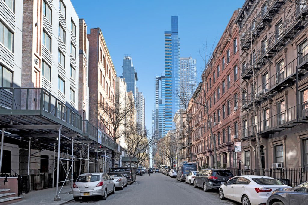 356 West 48th Street, Unit 2A photo 23