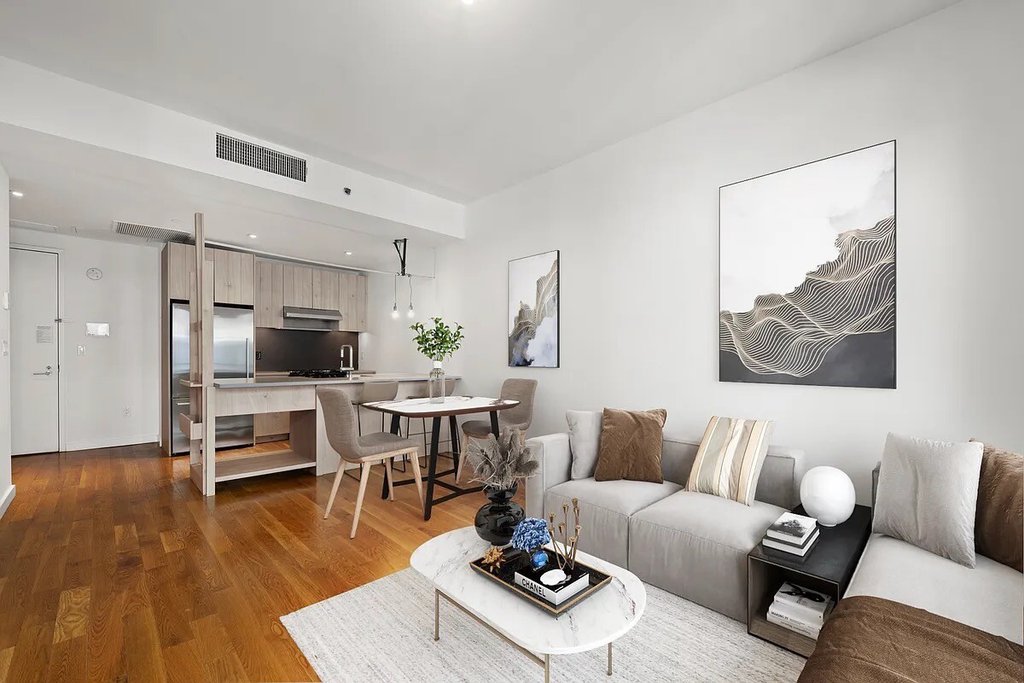 54 Noll Street, Unit 734 photo 2