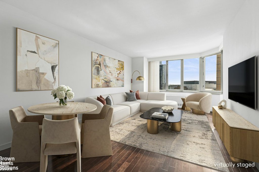 500 West 43rd Street, Unit 15J