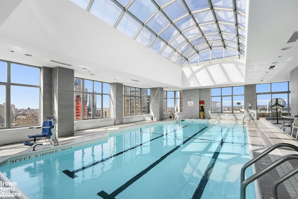 500 West 43rd Street, Unit 15J photo 8