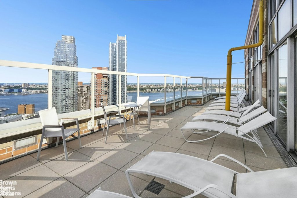 500 West 43rd Street, Unit 15J photo 9