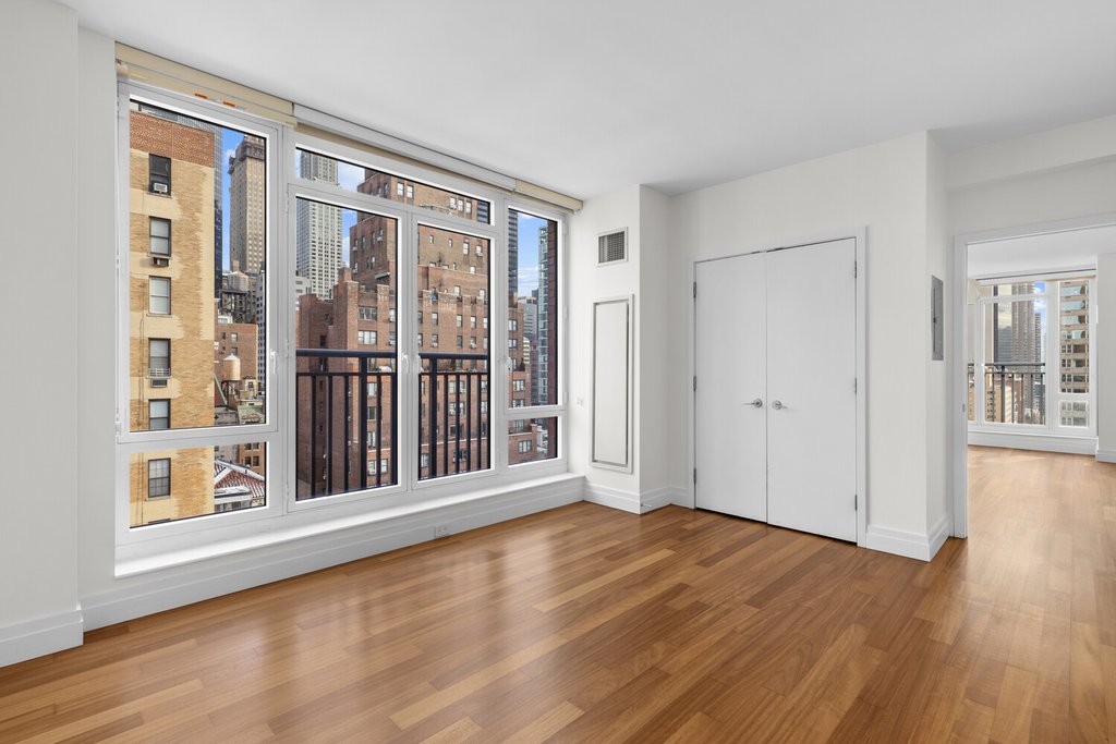 45 Park Avenue, Unit 1206 photo 7