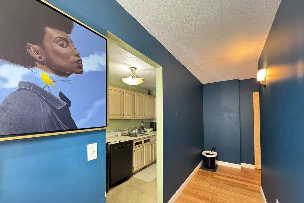 1919 Madison Avenue, Unit 202 photo 6