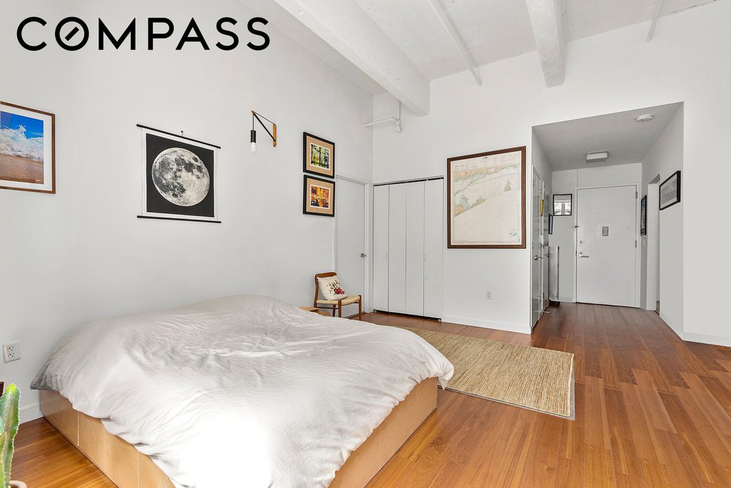 184 Kent Avenue, Unit D408 photo 3