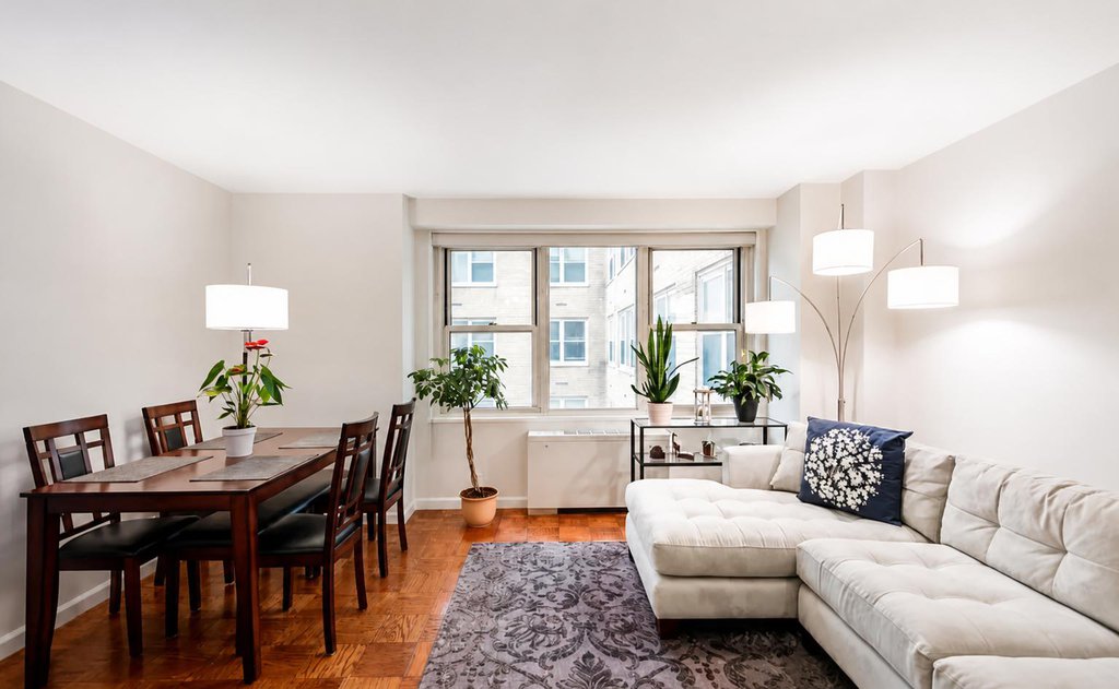 305 East 24th Street, Unit 8H
