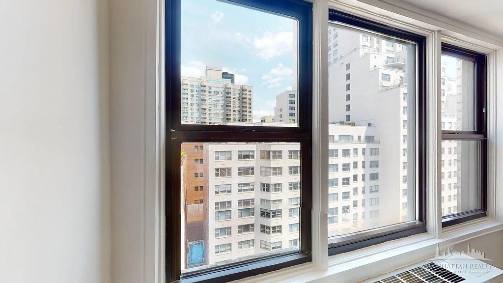 220 EAST 63rd Street, Unit 2K photo 7