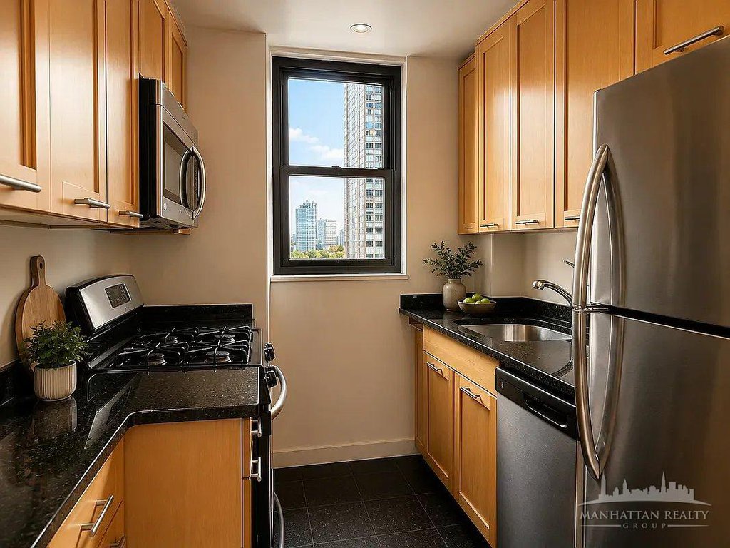 333 East 49th Street, Unit 1S photo 4
