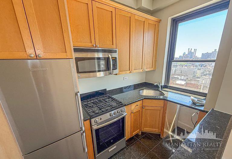 166 Second Avenue, Unit 3I photo 5