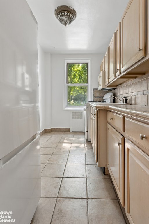 340 Haven Avenue, Unit 2G photo 9