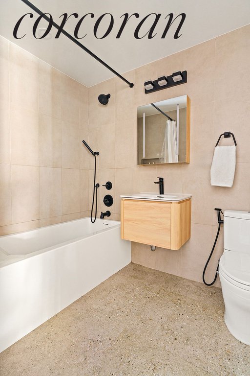 1218 Putnam Avenue, Unit 1B photo 5