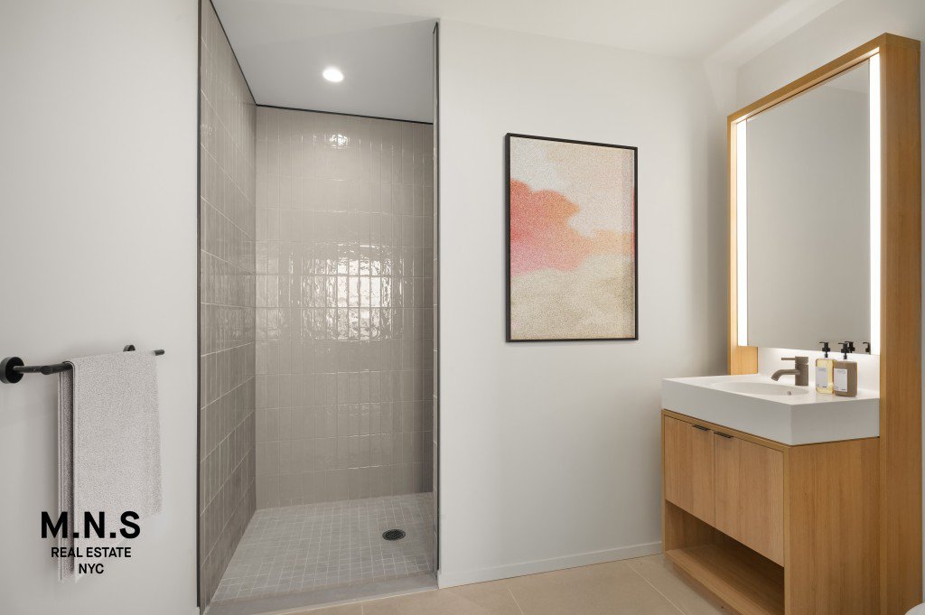 11 Ocean Parkway, Unit PH104 photo 14