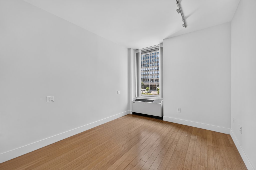 303 East 33rd Street, Unit 3G photo 6