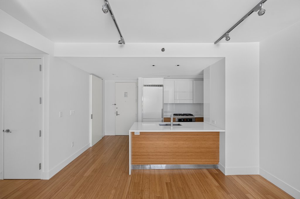 303 East 33rd Street, Unit 3G photo 7