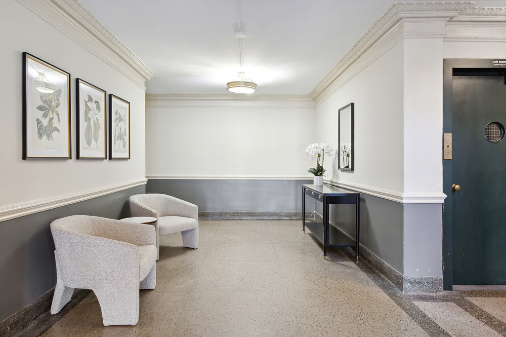 148-09 Northern Boulevard, Unit 2J photo 11